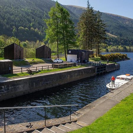 ホテル Laggan Bothies スピーン・ブリッジ エクステリア 写真
